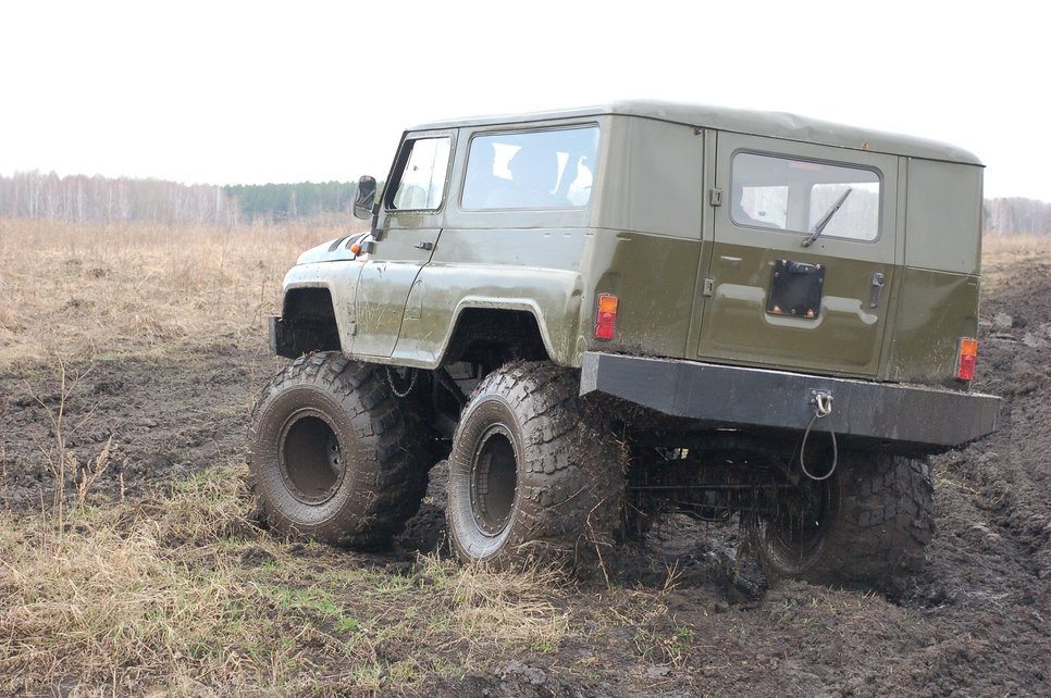Вездеход на шинах ВИ-3